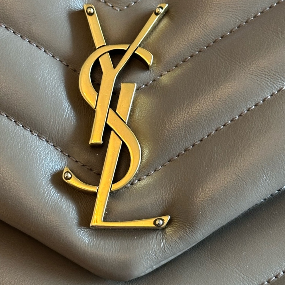 Yves Saint Laurent Tan LouLou Quilted Bag - Picture 15 of 16